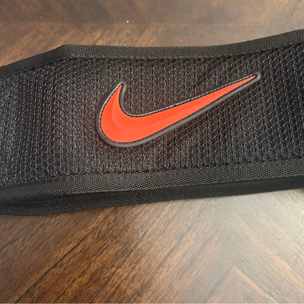Nike Structured Training Belt 2.0 Black/Volt Size Large New